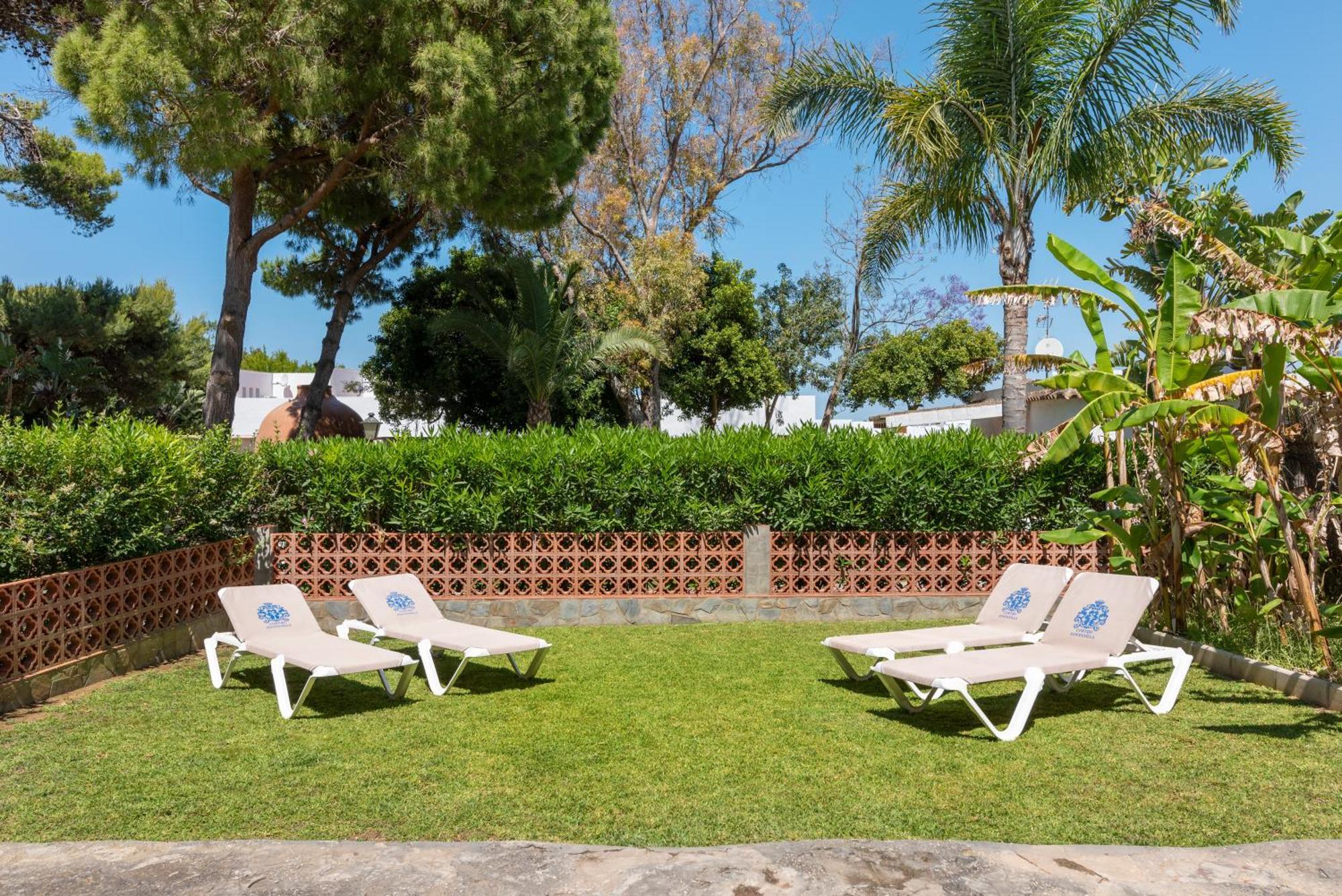 Suites Cortijo Fontanilla Conil De La Frontera Exterior foto